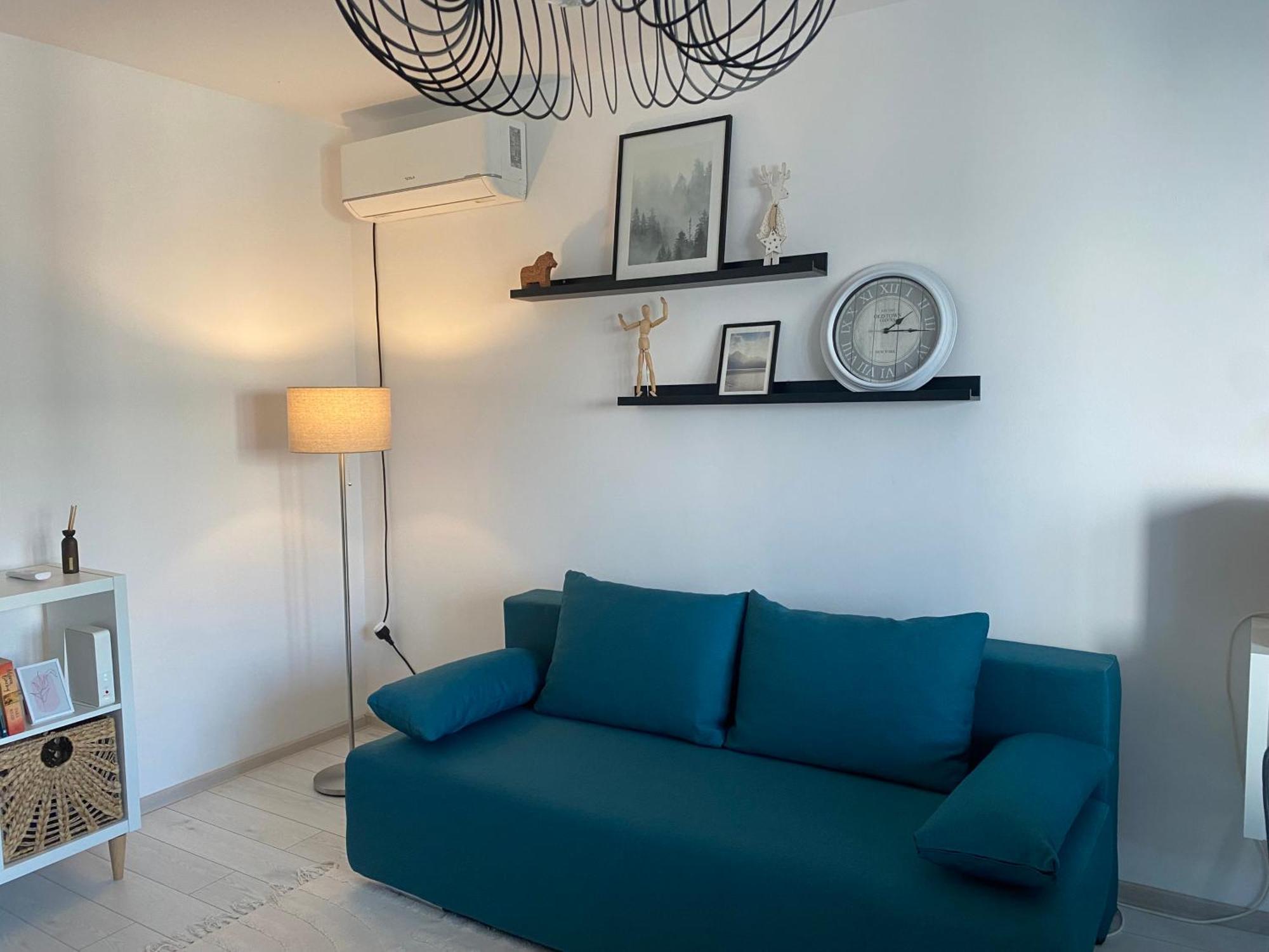 Evan Cozy Flat With Balcony & Parking, 13 September 布加勒斯特 外观 照片
